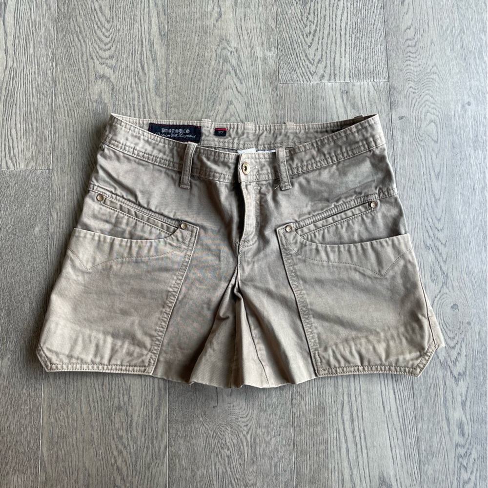 Parasuco tan skirt